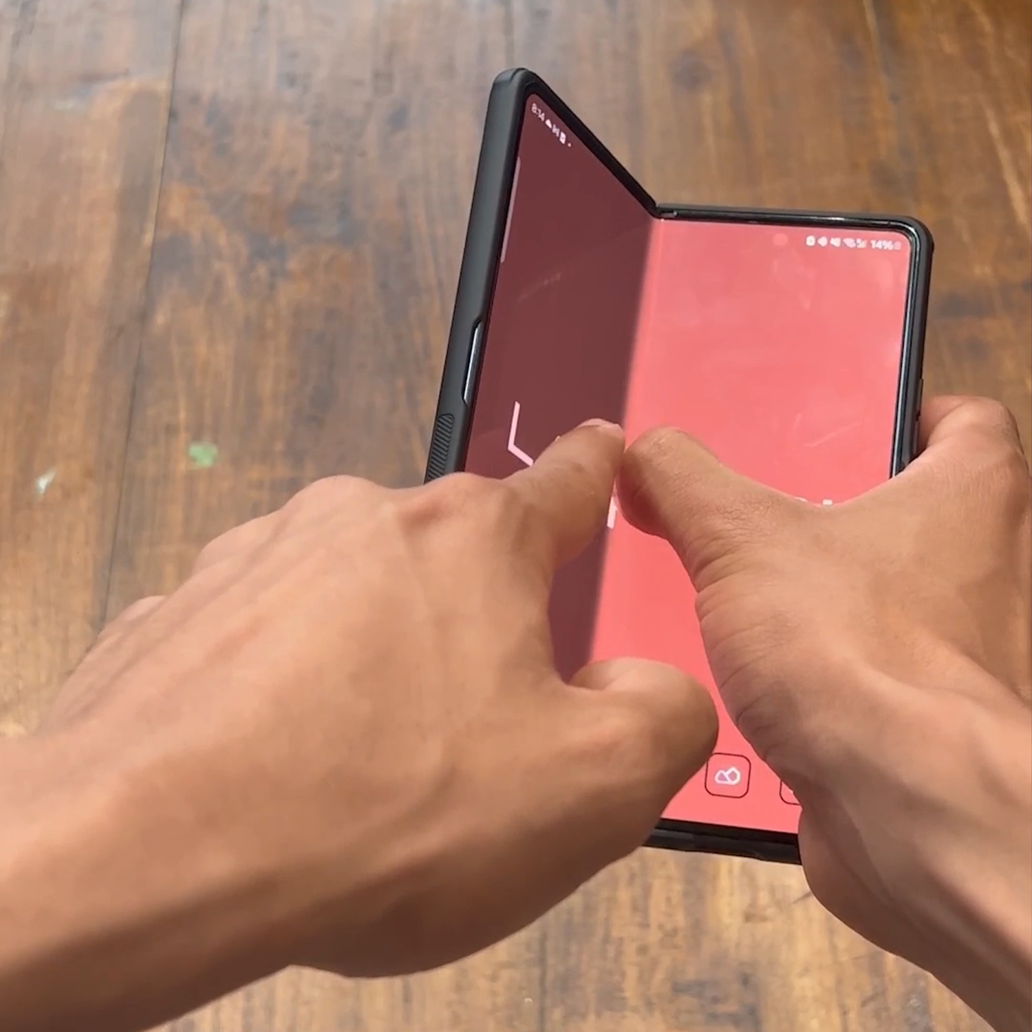 How to Avoid Screen Bleeding on Samsung Galaxy Z Fold 6